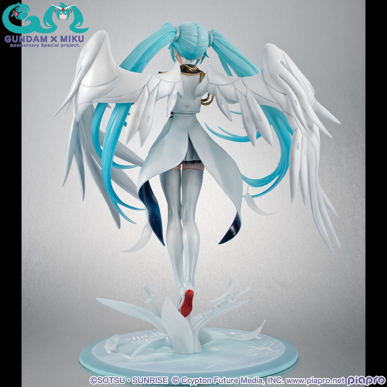 Lucrea 高达45周年联名<span class="highlight">初音</span>未来 <span class="highlight">初音</span>未来·飞翼高达零式EW形态