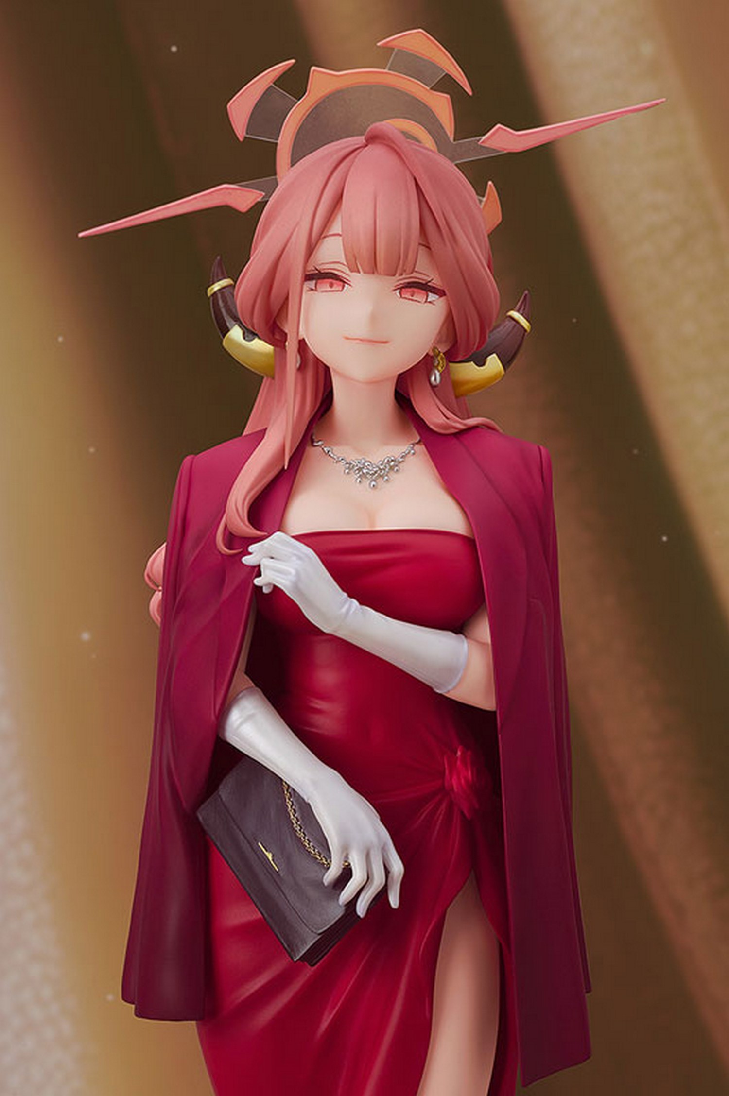 蔚蓝档案 <span class="highlight">陆八魔爱露</span>（礼服）