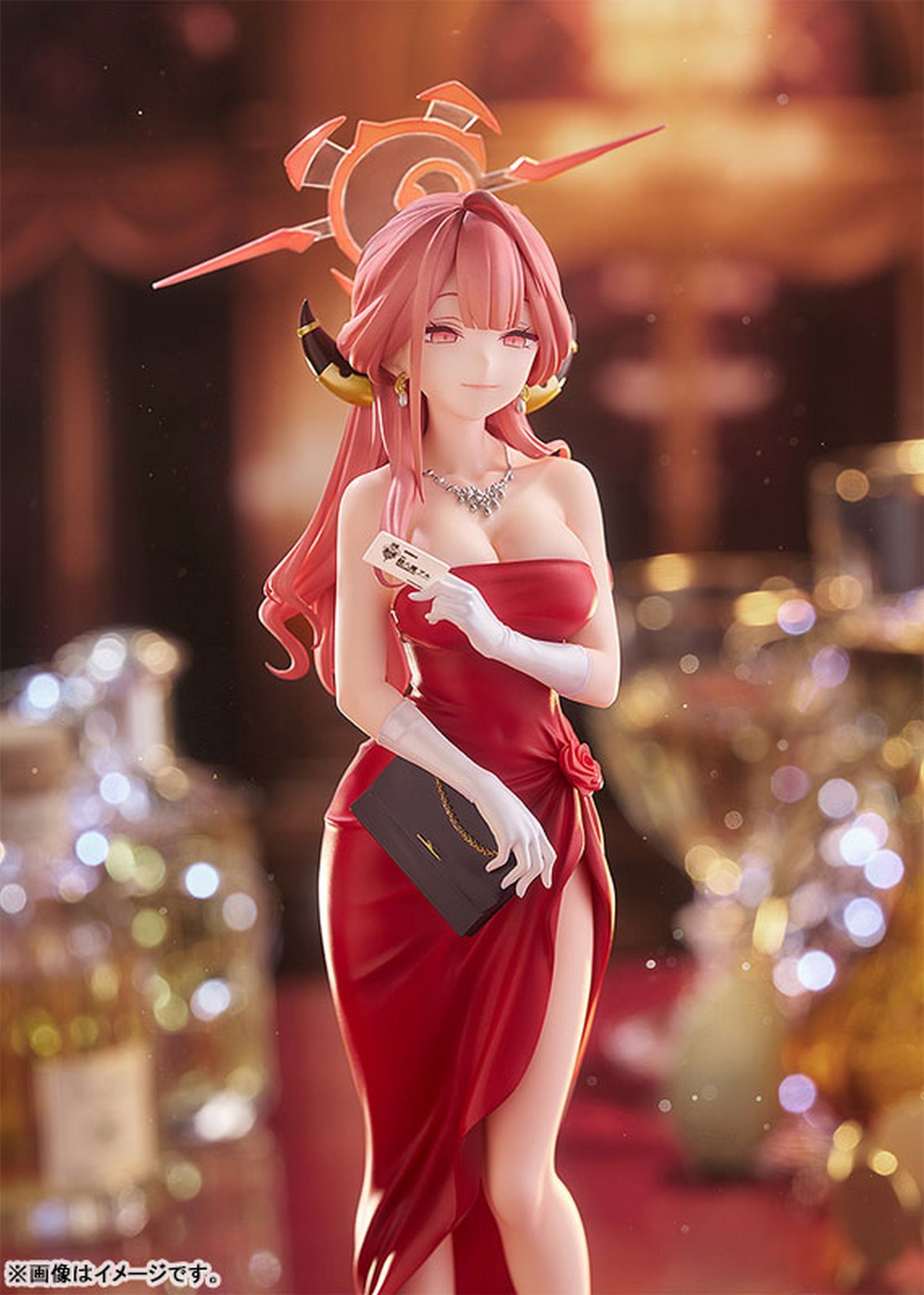 蔚蓝档案 <span class="highlight">陆八魔爱露</span>（礼服）